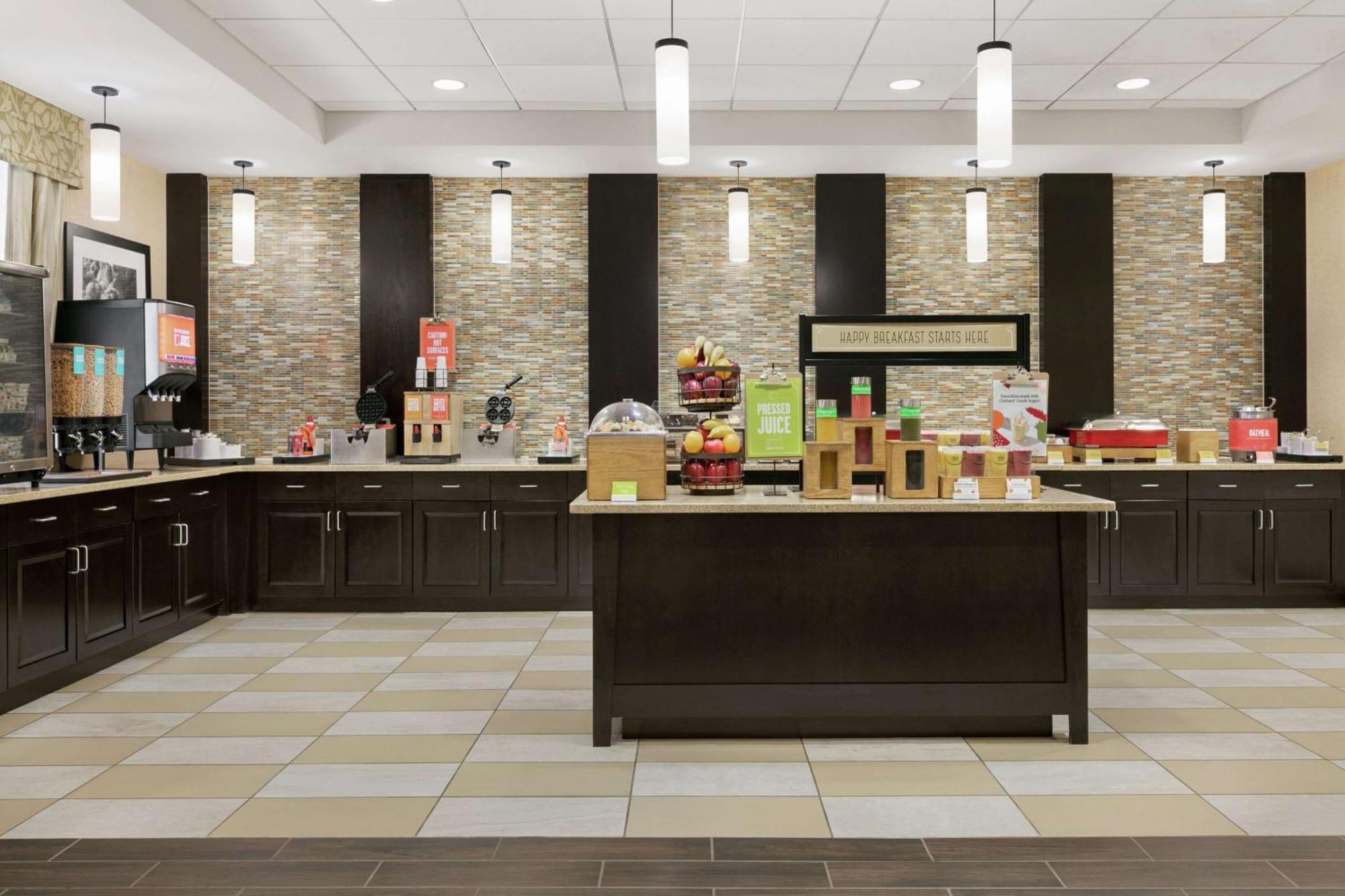 Hampton Inn Washington-Dulles International Airport South Chantilly Bagian luar foto