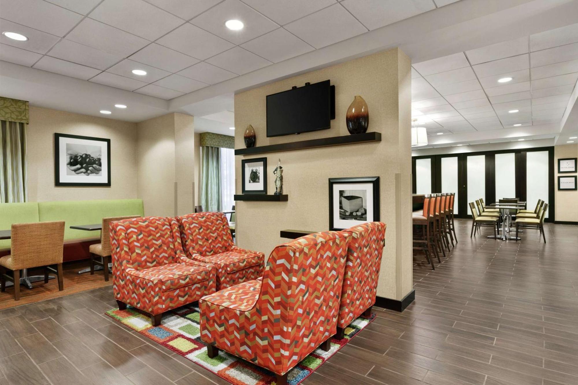 Hampton Inn Washington-Dulles International Airport South Chantilly Bagian luar foto